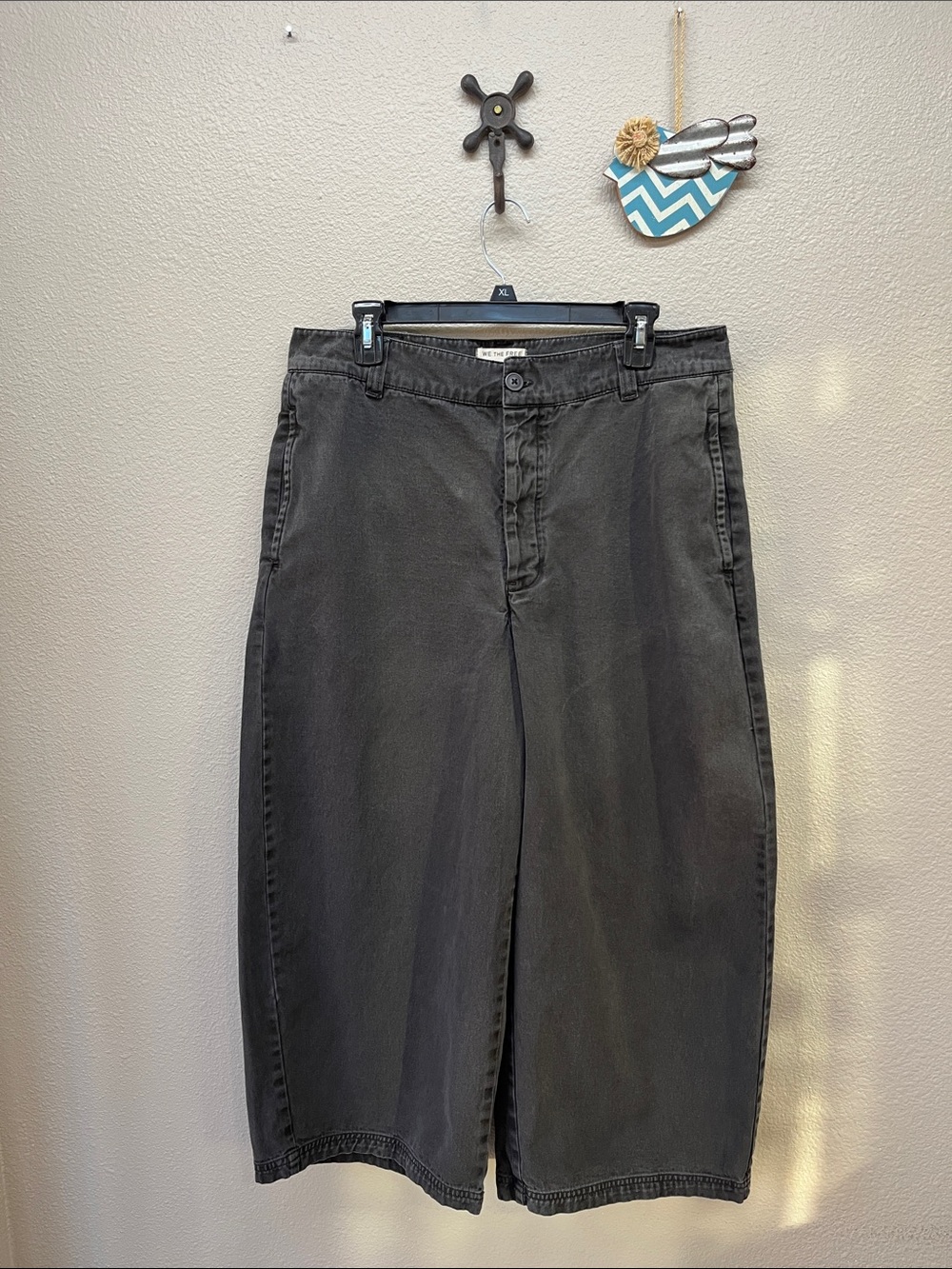 We the free wide leg barrel crop jeans size 14
